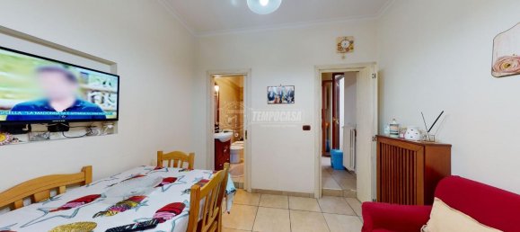 2 rooms Apartment in Bari, Italy No. 118406 6