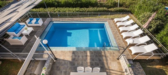 4 bedrooms Villa in Chania, Greece No. 181 14