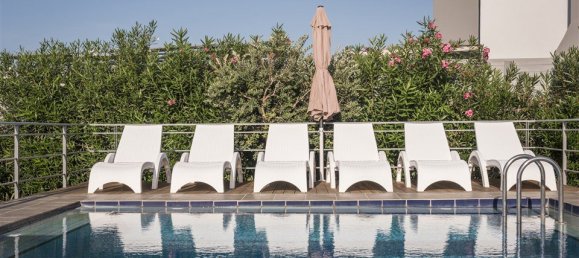 4 bedrooms Villa in Chania, Greece No. 181 2