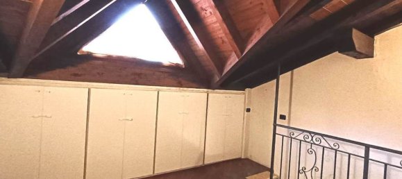 3 غرف نوم منزل ذو طابقين في Verbania, Italy رقم 311619 17