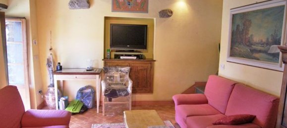 4غرفة منزل في Cortona, Italy رقم 173108 9