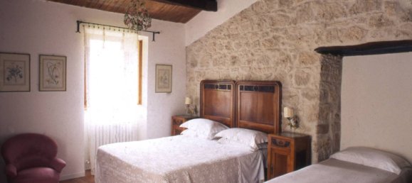 12 rooms House in Ascoli Piceno, Italy No. 74108 15