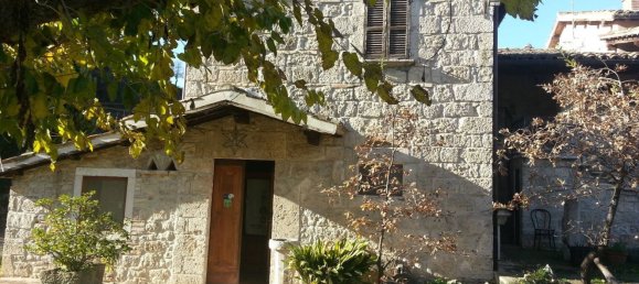 12 rooms House in Ascoli Piceno, Italy No. 74108 3
