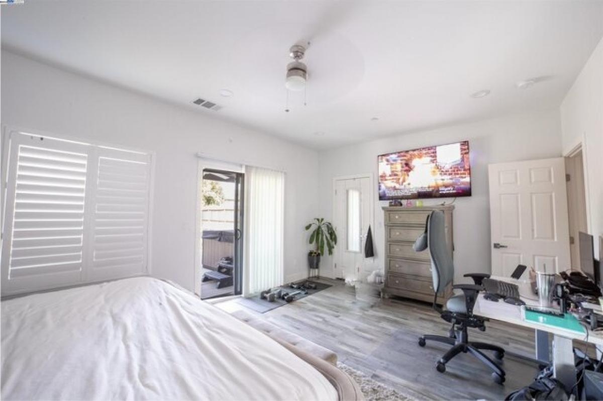 4 bedrooms House in West Sacramento, USA No. 412977