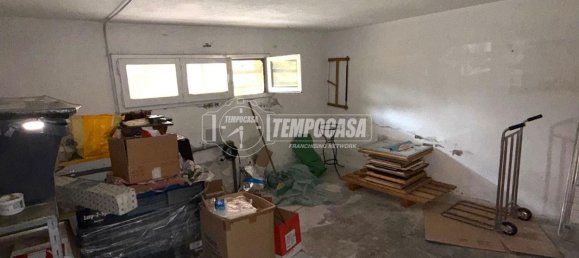 3 rooms Apartment in Cento, Italy No. 297800 15