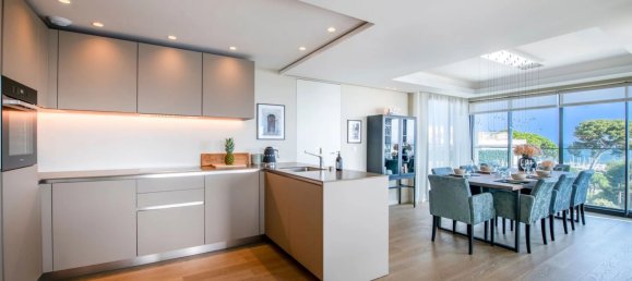 3 Schlafzimmer Wohnung in Antibes, France, Nr. 122 13