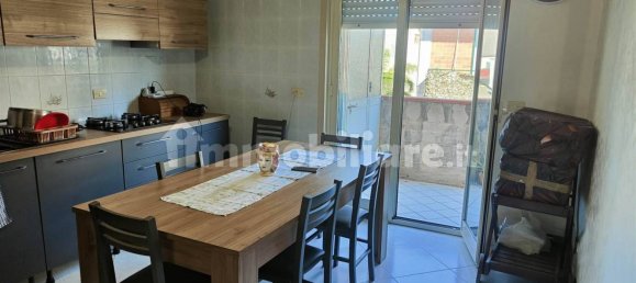 Apartamento T2 em Motta Sant'Anastasia, Italy N.º 320398 4