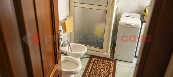 1 bedroom Apartment in Torre del Greco, Italy No. 267679 11