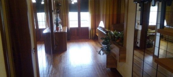 10غرفة منزل في Lucca, Italy رقم 42745 2