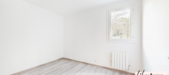 3 bedrooms Apartment in Salon-de-Provence, France No. 294748 5