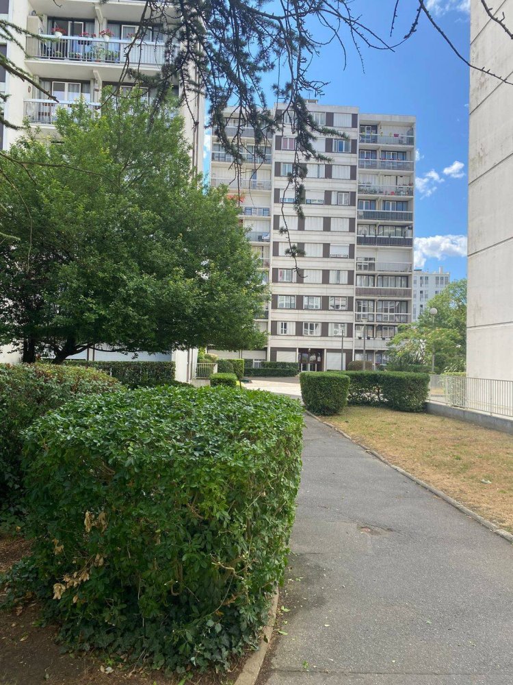 2 غرف نوم شقة في Chelles, France رقم 328947