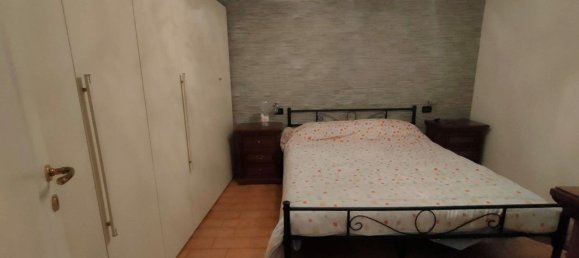 3 rooms House in Sant'Ilario d'Enza, Italy No. 292526 10