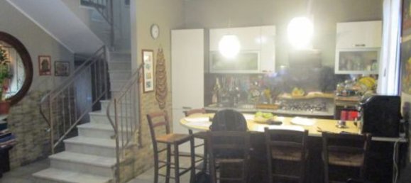 Casa de 5 habitaciónes en Rho, Italy No. 161128 18