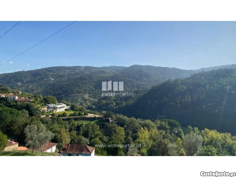 Земельный участок 1900м² в Марку ди Канавезиш, Португалия № 49695