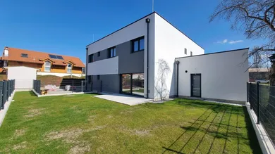 5-Zimmer Haus in Zwölfaxing, Austria, Nr. 157338