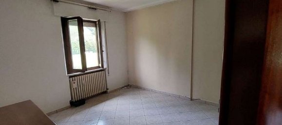 3 rooms Apartment in Lavena Ponte Tresa, Italy No. 179935 14
