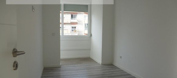 1 bedroom Apartment in Lisbon, Portugal No. 153050 2