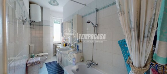 3 rooms Apartment in Turin, Italy No. 12781 17