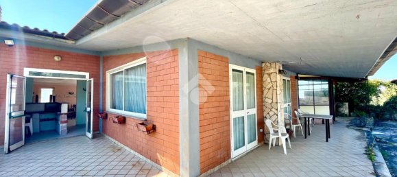 1-Zimmer Garage in Sonnino, Italy, Nr. 13129 32