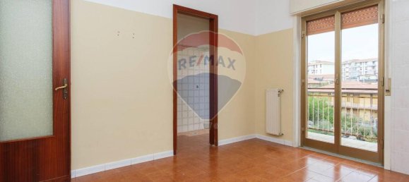 4-Zimmer Wohnung in Catania, Italy, Nr. 34945 8