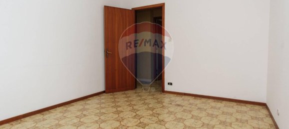 4-Zimmer Wohnung in Catania, Italy, Nr. 34945 18