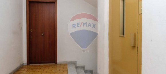 4-Zimmer Wohnung in Catania, Italy, Nr. 34945 3