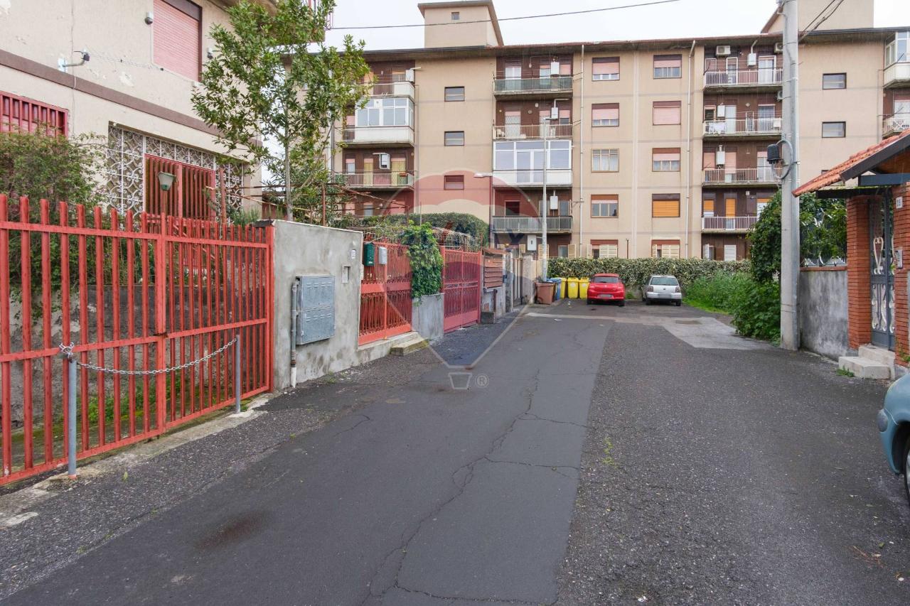 4-Zimmer Wohnung in Catania, Italy, Nr. 34945