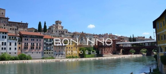 5 rooms Penthouse in Bassano del Grappa, Italy No. 29001 21
