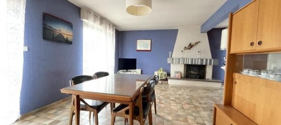 2 bedrooms Villa in Locmine, France No. 309427 5