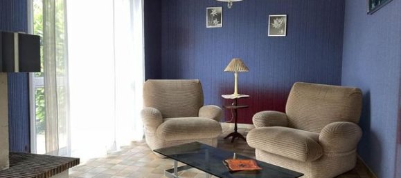 2 bedrooms Villa in Locmine, France No. 309427 3