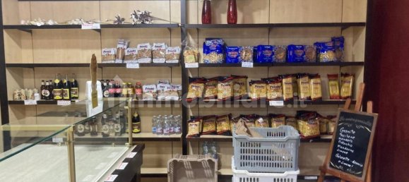 3 rooms Commercial property in Parella, Italy No. 264072 5