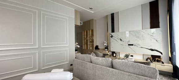 Вилла с 4 спальнями в Паттайя, Чонбури, Восточный Таиланд, Таиланд № 33584 7