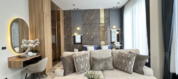 Вилла с 4 спальнями в Паттайя, Чонбури, Восточный Таиланд, Таиланд № 33584 28