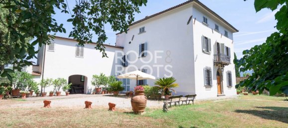 Вилла с 6 спальнями в Винчи, Италия № 324492 11