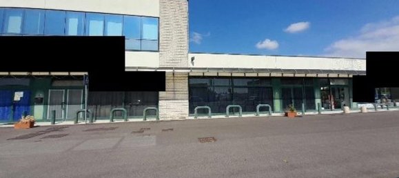 Gewerbliche Immobilie in Occhiobello, Italy 442m², Nr. 59489 5