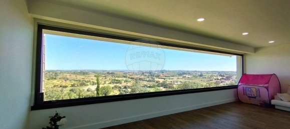 Casa T5 em Guia, Portugal N.º 30052 9