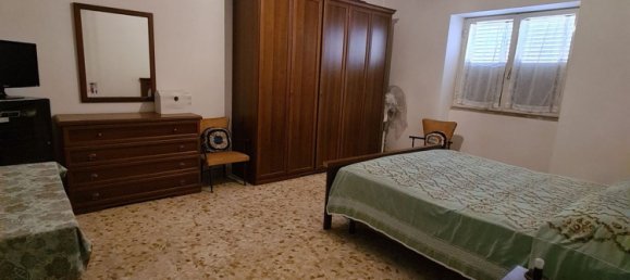 6 Schlafzimmer Haus in Capriati a Volturno, Italy, Nr. 377923 6