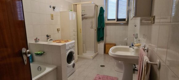 6 Schlafzimmer Haus in Capriati a Volturno, Italy, Nr. 377923 7