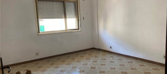 3 bedrooms Apartment in Termini Imerese, Italy No. 133777 7
