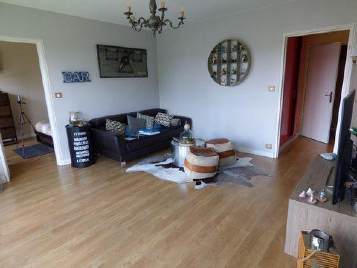 Apartamento com 2 quartos em condomínio em Eaubonne, France N.º 37130