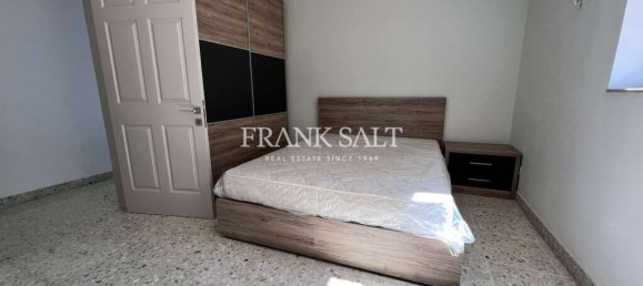 Мезонет с 3 спальнями в Пемброке, Мальта № 4623 4