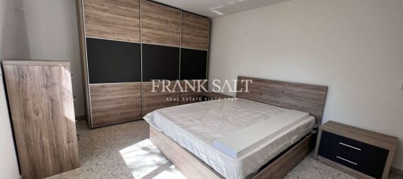 Мезонет с 3 спальнями в Пемброке, Мальта № 4623 3