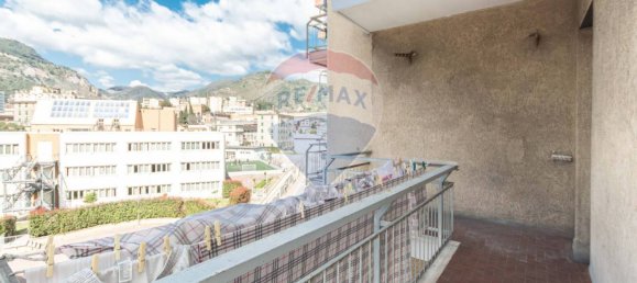 2 bedrooms Apartment in Genoa, Italy No. 221307 11