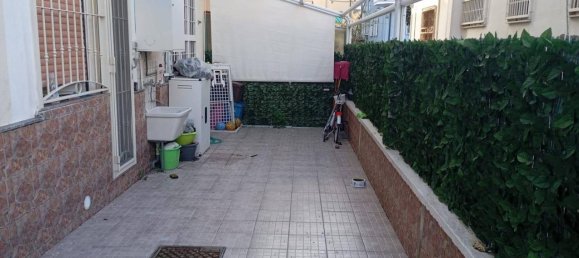 5 rooms Apartment in Minturno, Italy No. 33002 3