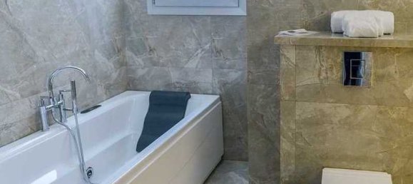 5 bedrooms House in Agios Tychonas, Cyprus No. 6549 4