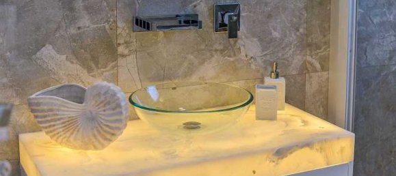 5 bedrooms House in Agios Tychonas, Cyprus No. 6549 2