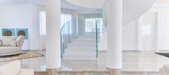 5 bedrooms House in Agios Tychonas, Cyprus No. 6549 6