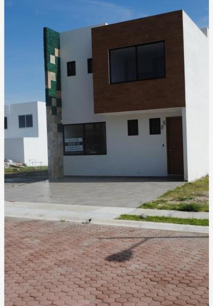 3 bedrooms House in Puebla, Mexico No. 177058