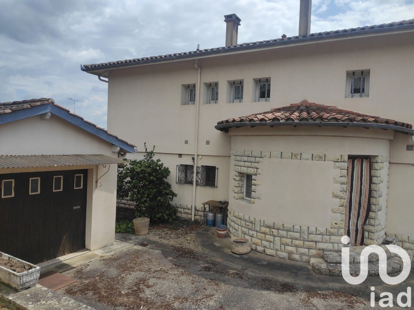 5 rooms House in Bon-Encontre, France No. 305477