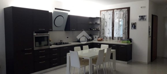 Casa de 5 habitaciónes en Comacchio, Italy No. 163902 13